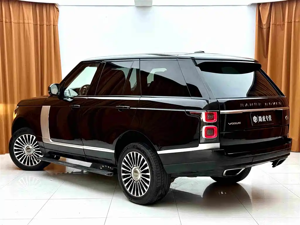 Land Rover Range Rover — миниатюра 6