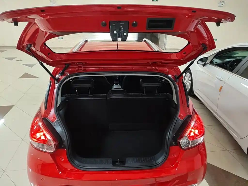 Baojun 310 — миниатюра 19
