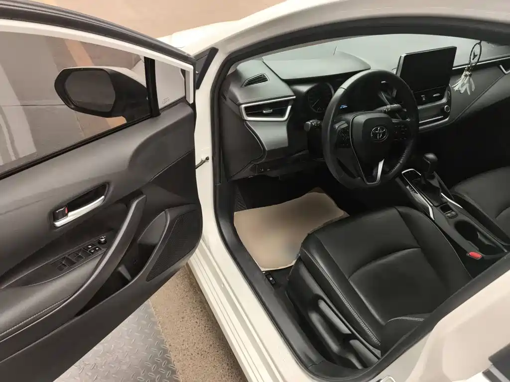 Toyota Corolla — миниатюра 12