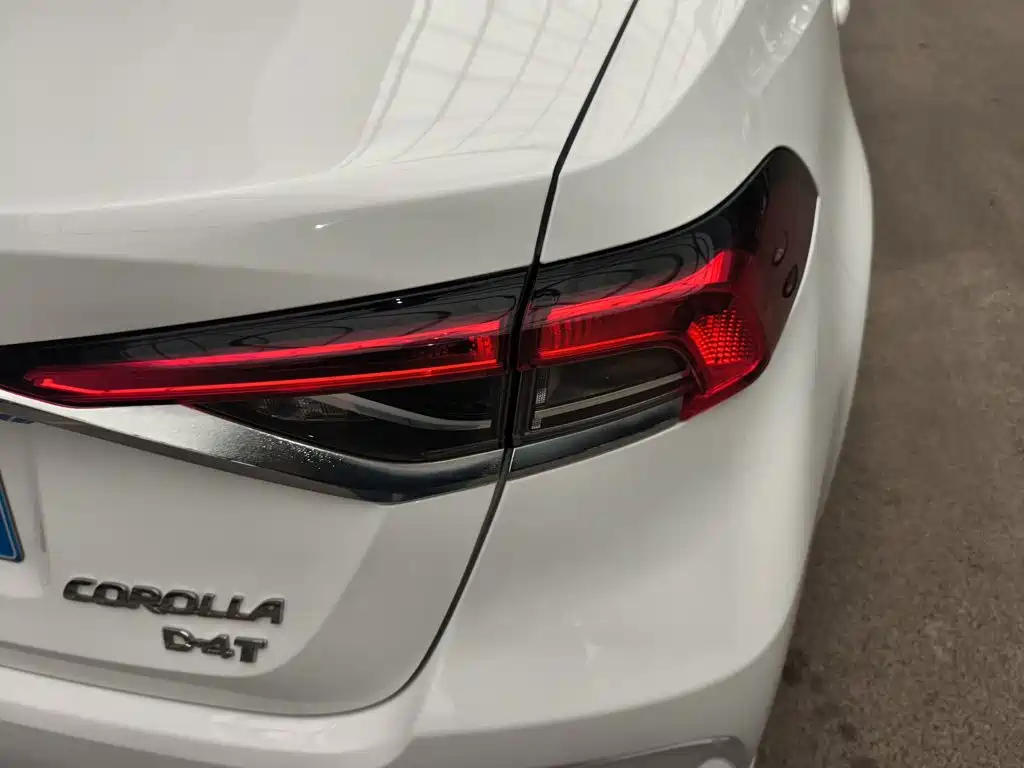 Toyota Corolla — миниатюра 24