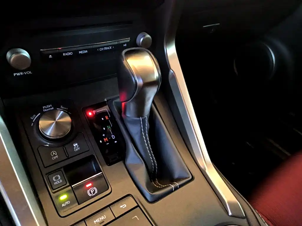 Lexus NX — миниатюра 14