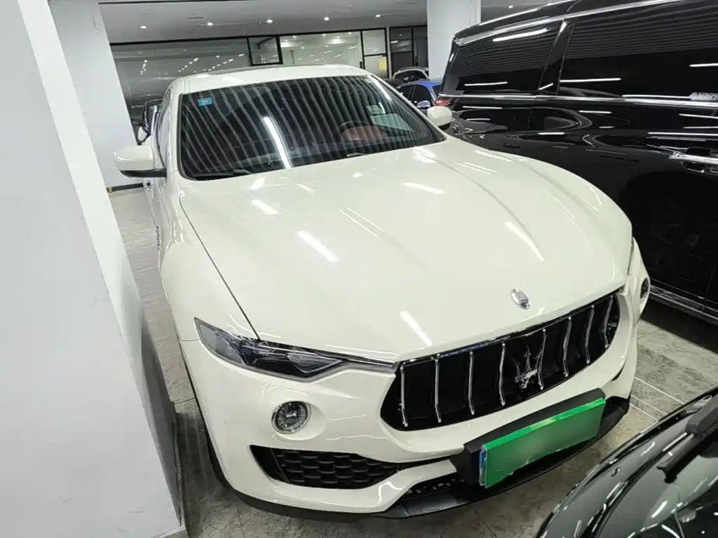 Maserati Levante — миниатюра 4