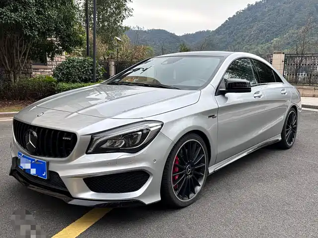 MERCEDES-BENZ CLA AMG