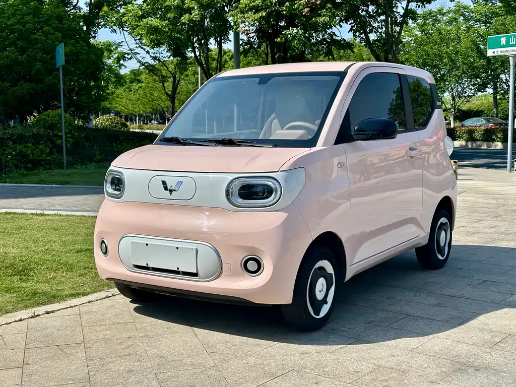 Wuling MINIEV 2025