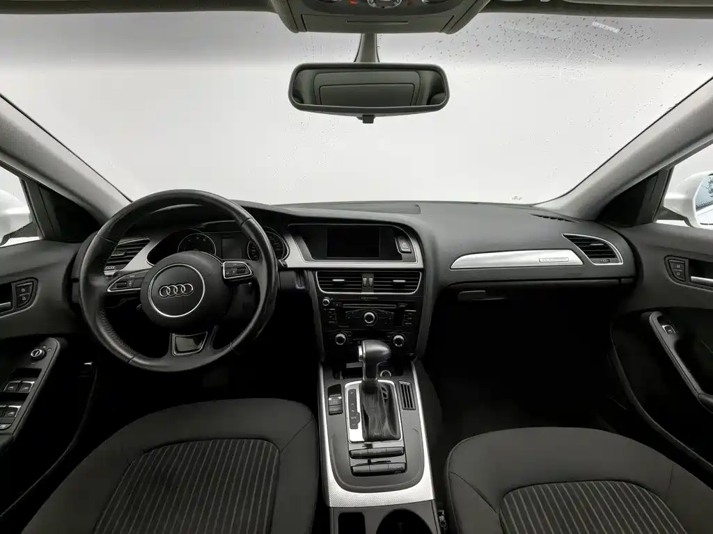 Audi A4L — миниатюра 5