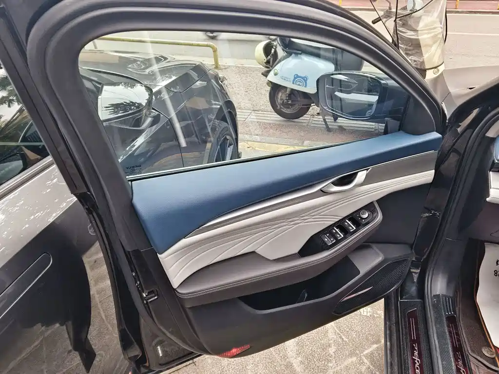 Geely Xingrui — миниатюра 13
