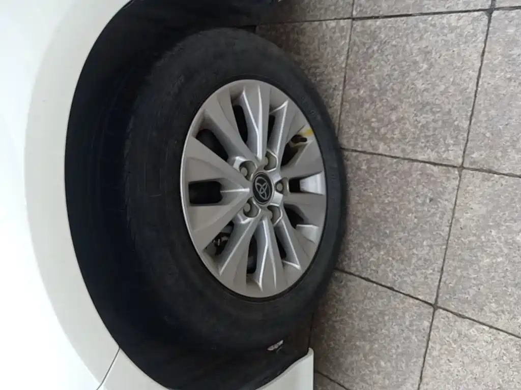 Toyota Corolla — миниатюра 23