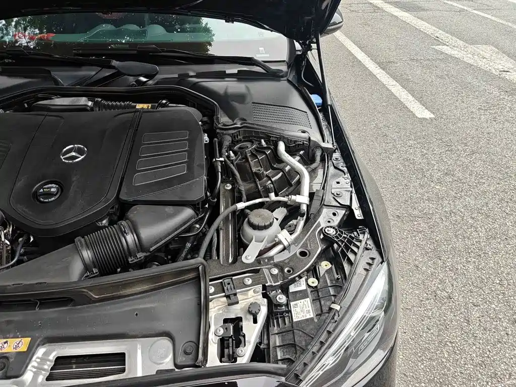 Mercedes-Benz C-Class — миниатюра 21