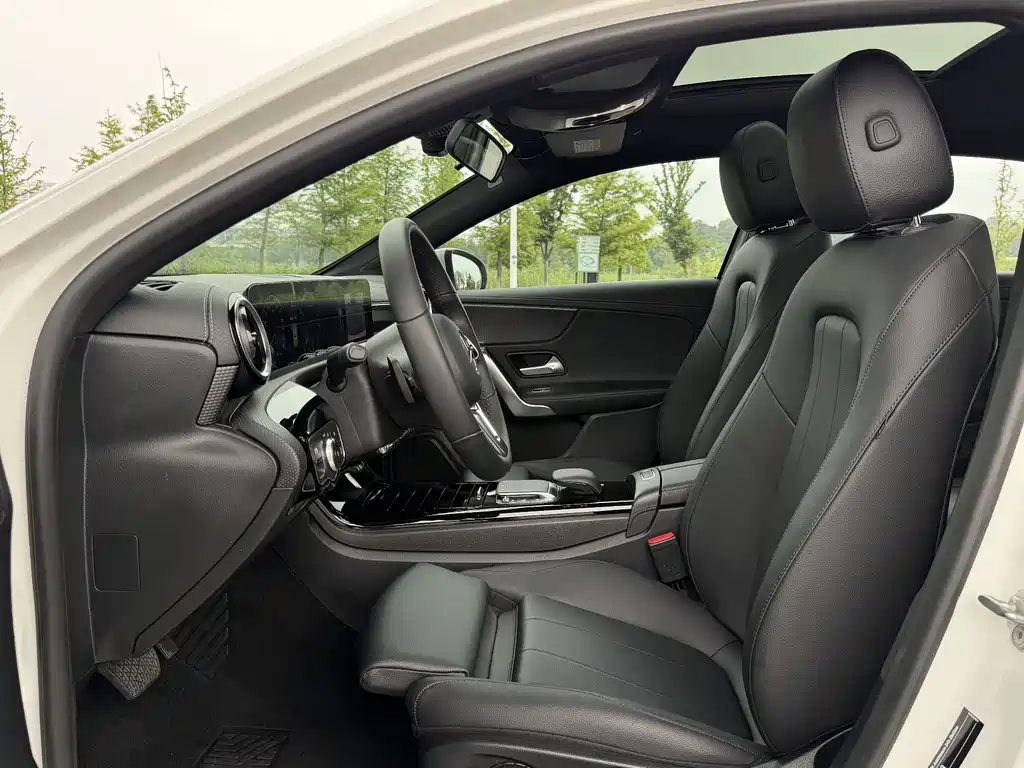 Mercedes-Benz A-Class — миниатюра 4