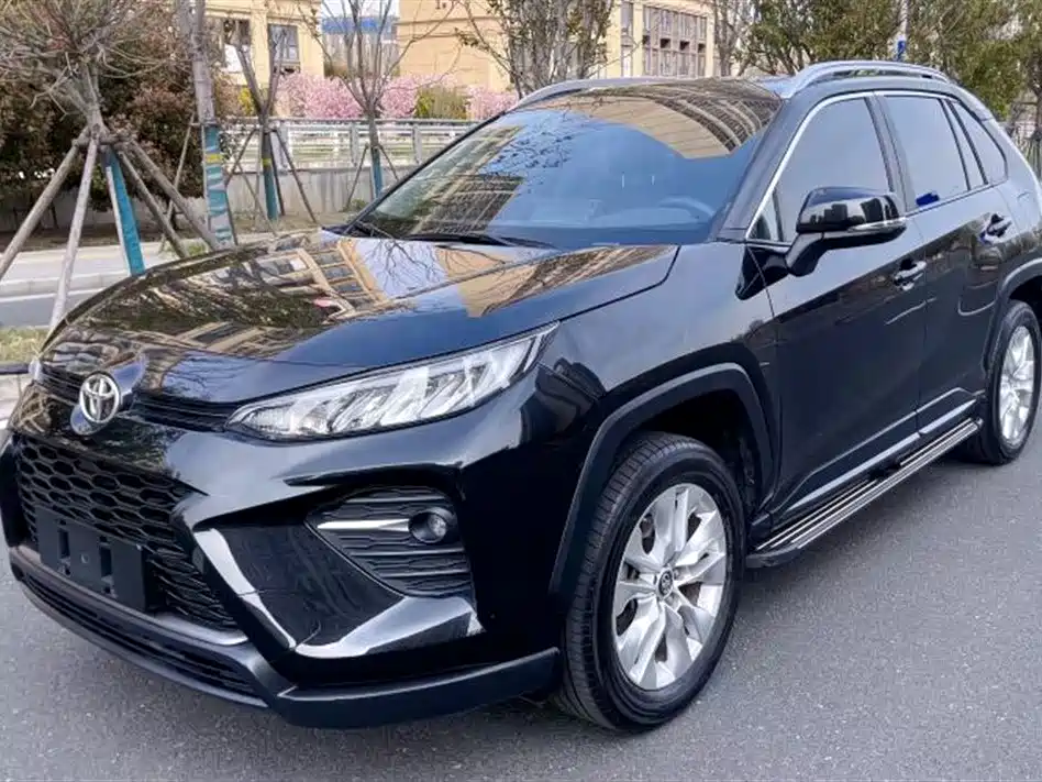 Купить Toyota Wildlander