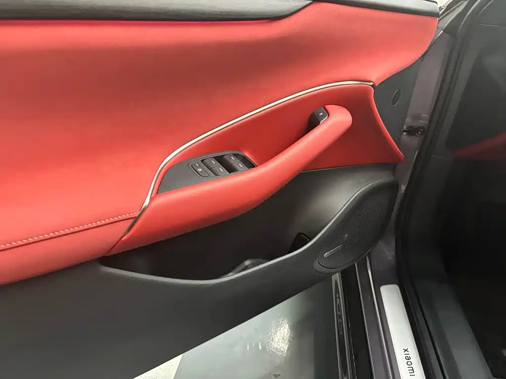 XIAOMI CAR XIAOMI SU7