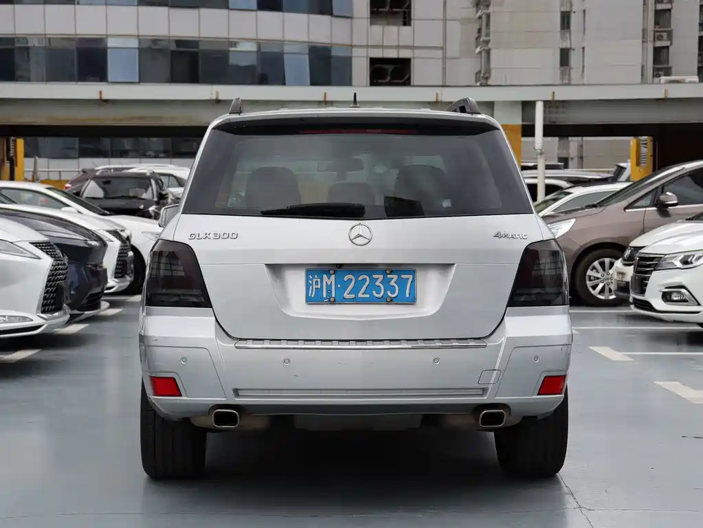 Mercedes-Benz GLK-Class (Import) — миниатюра 4