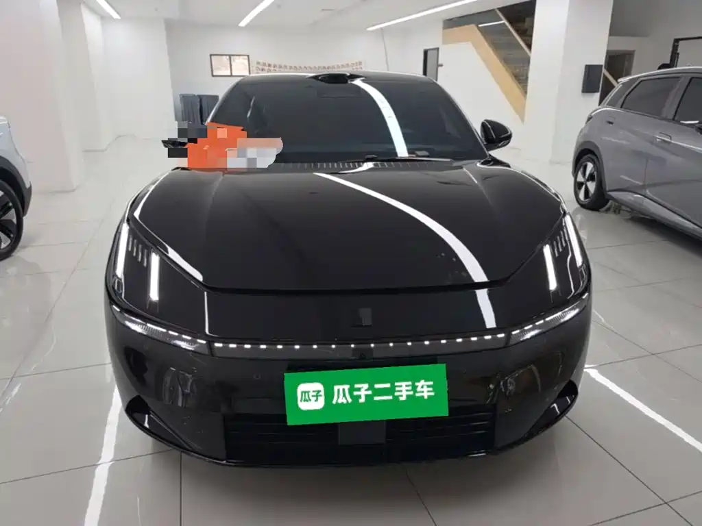 Lynk & Co 10 — миниатюра 3