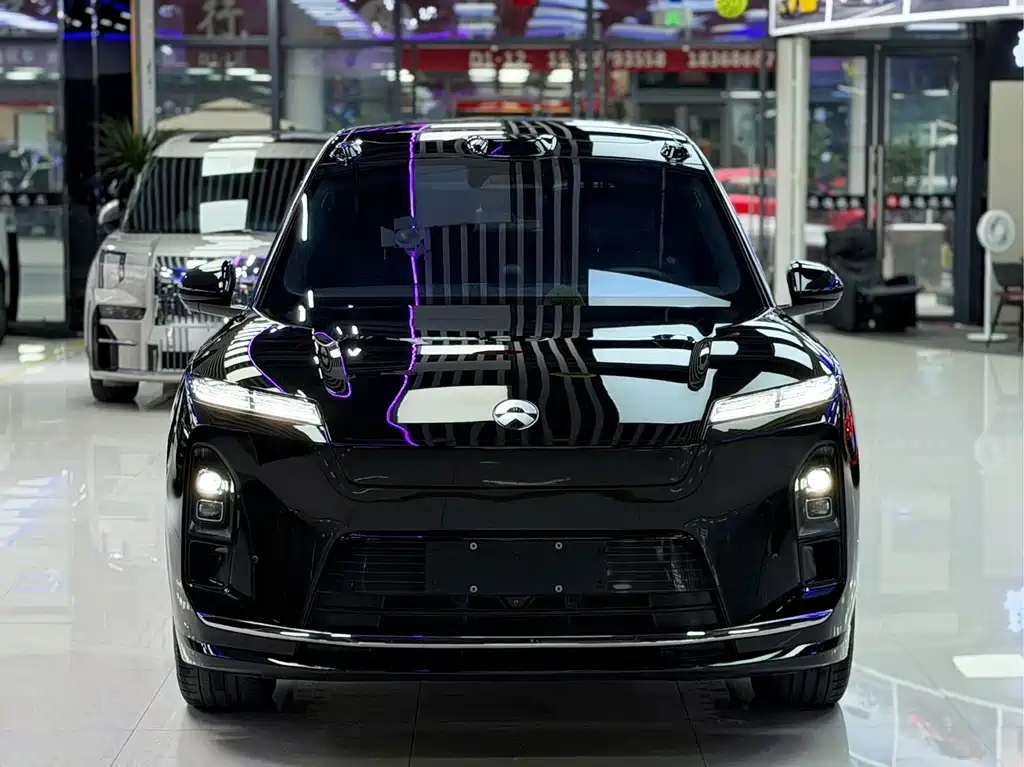 NIO ES8 — миниатюра 2