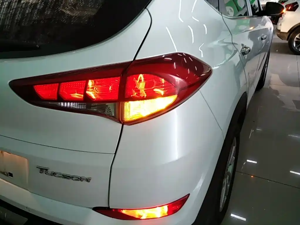 Hyundai Tucson — миниатюра 8