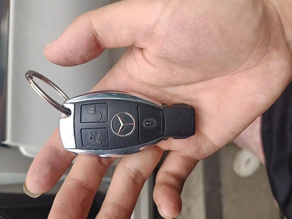 Mercedes-Benz C-Class — миниатюра 9