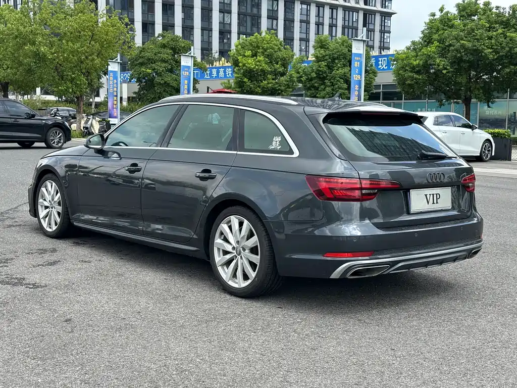 Audi A4 (Import) — миниатюра 7