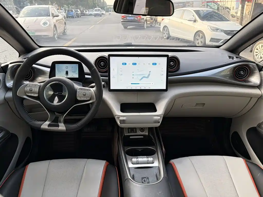 BYD Dolphin — миниатюра 12