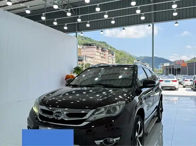 2016 BYD S7