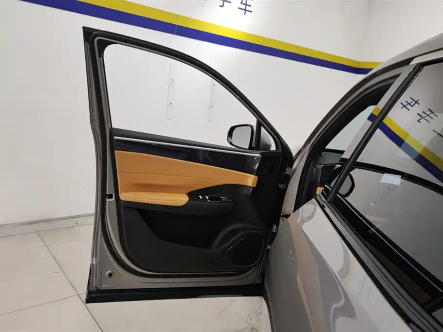 GEELY GALAXY GALAXY L7