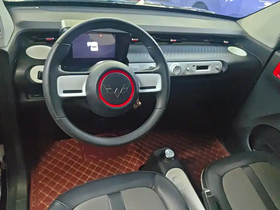 Wuling MINIEV — миниатюра 12