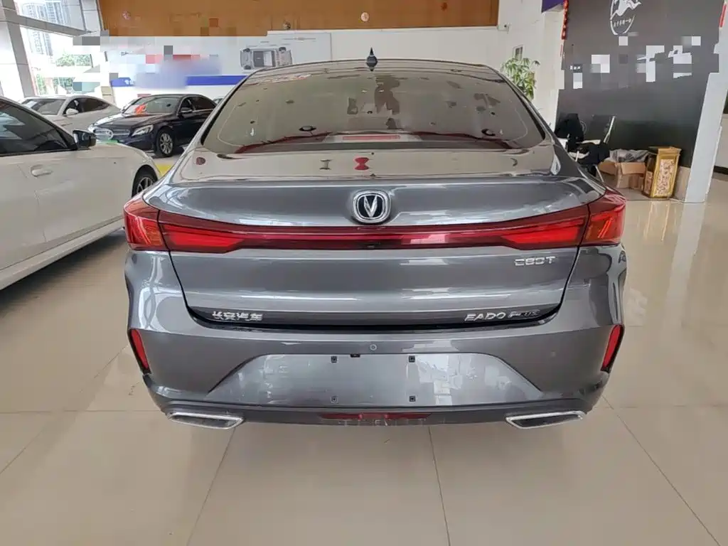 Changan Eado — миниатюра 6
