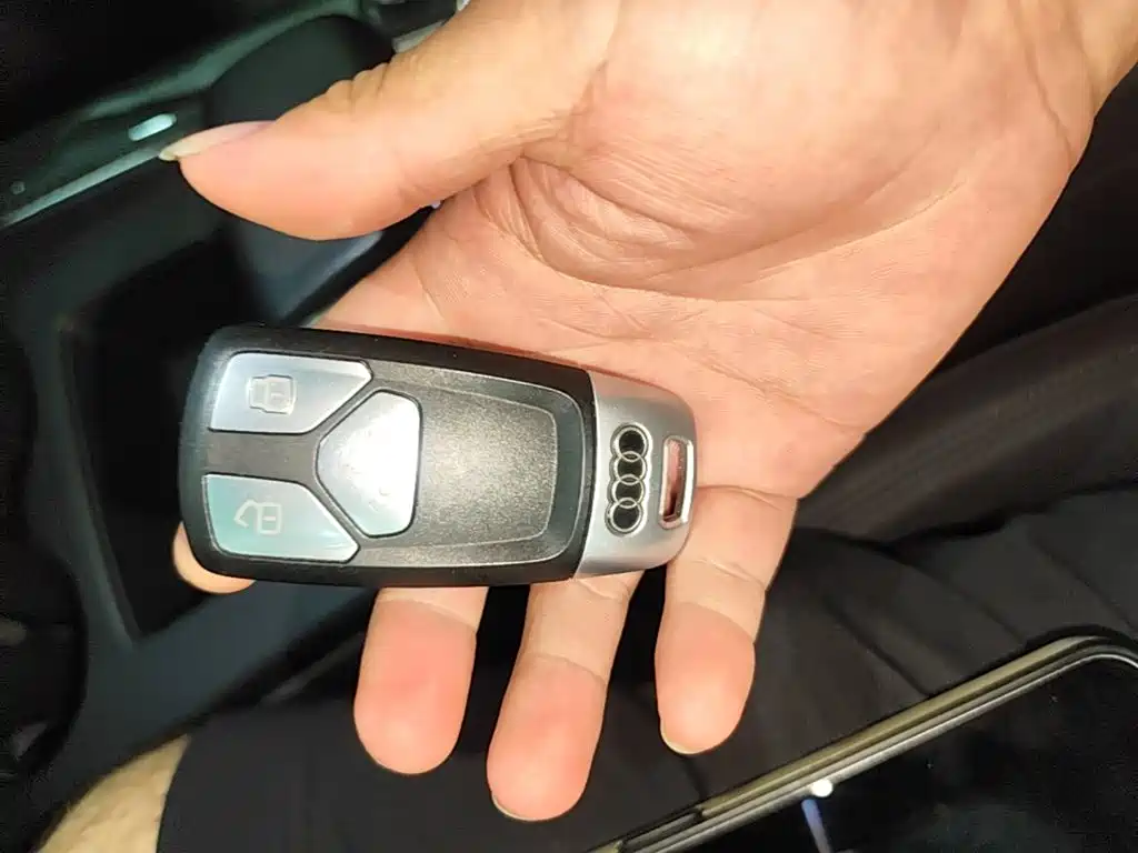 Audi A4 (Import) — миниатюра 9