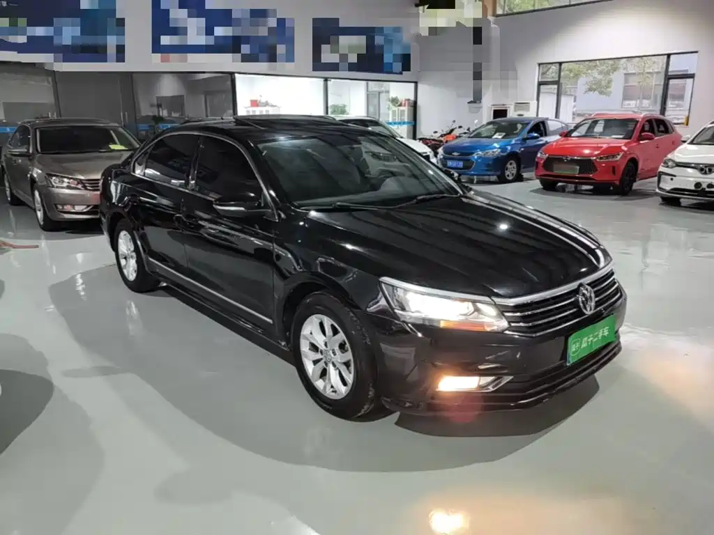 Volkswagen Passat — миниатюра 4