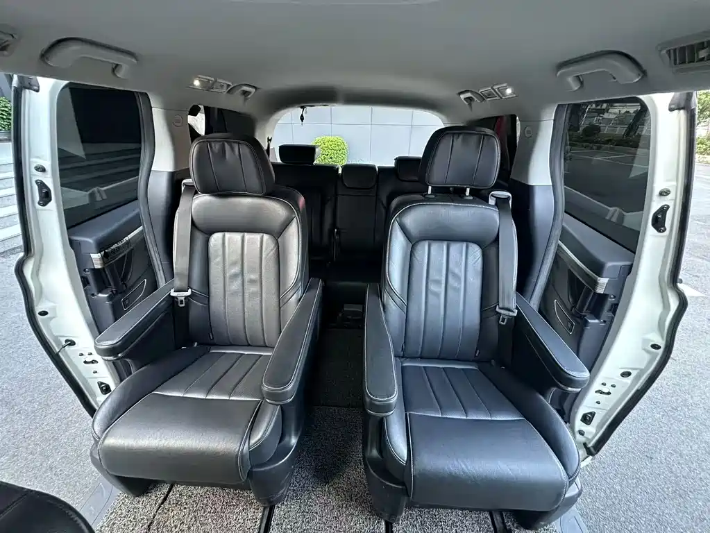 GAC Motor Trumpchi M8 — миниатюра 15