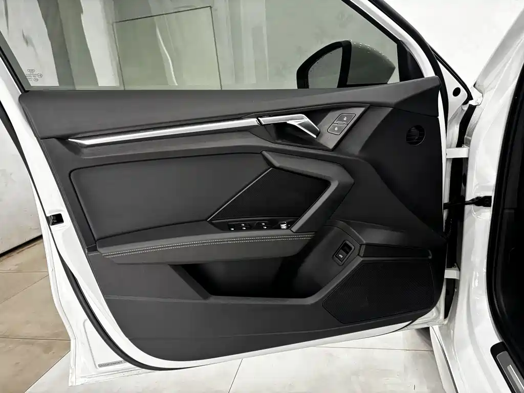 Audi A3 — миниатюра 10