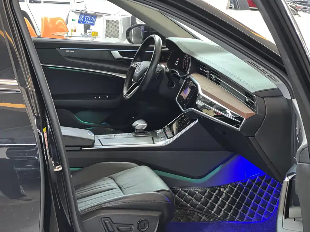 Audi A6L — миниатюра 18