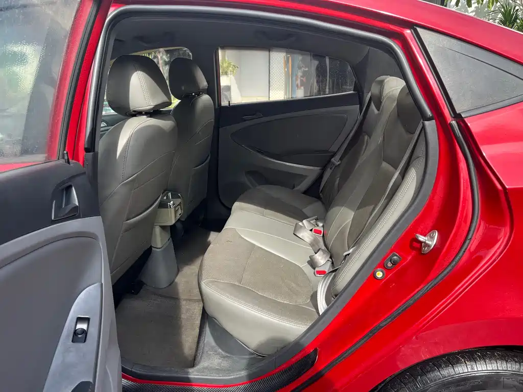 Hyundai Verna — миниатюра 11