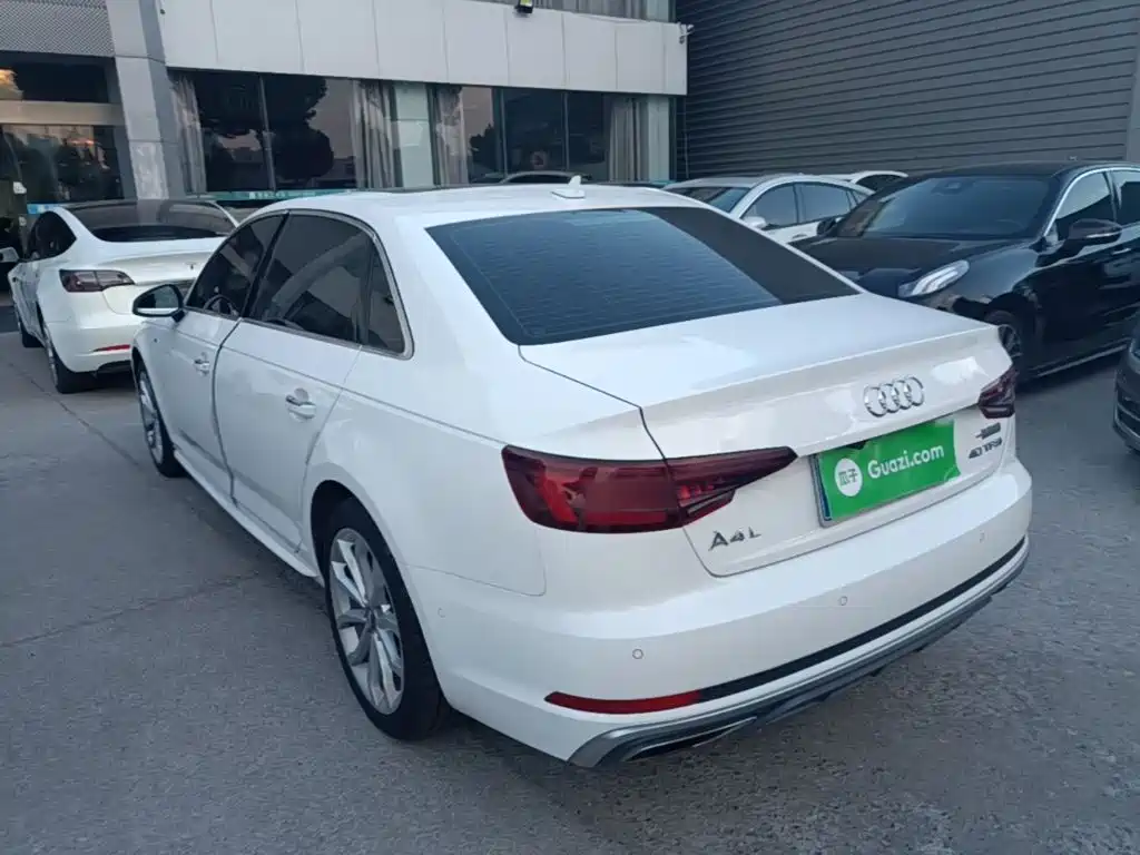Audi A4L — миниатюра 5