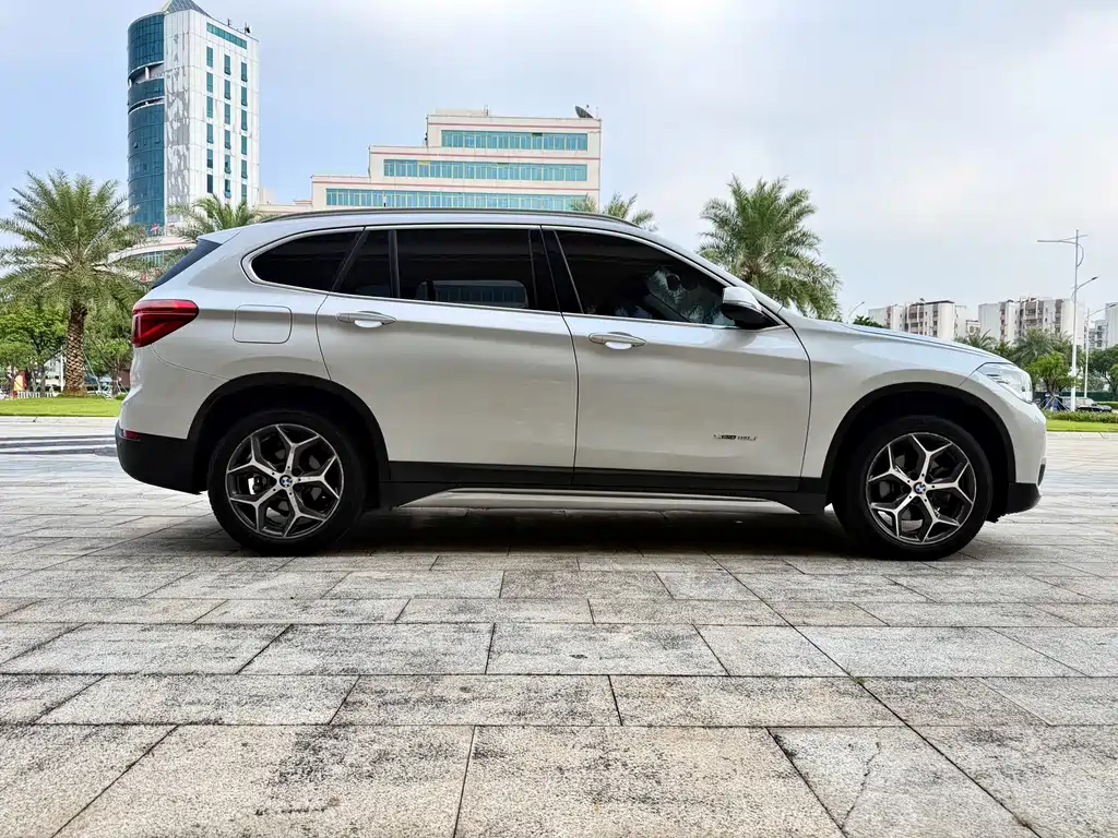 BMW X1 — миниатюра 6