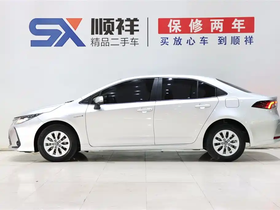 Toyota Corolla 2021 1.8L E-CVT