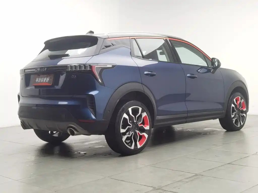 Lynk & Co 06 — миниатюра 2
