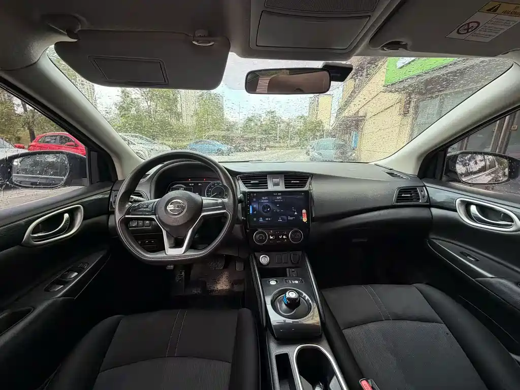 Nissan Sylphy EV — миниатюра 6