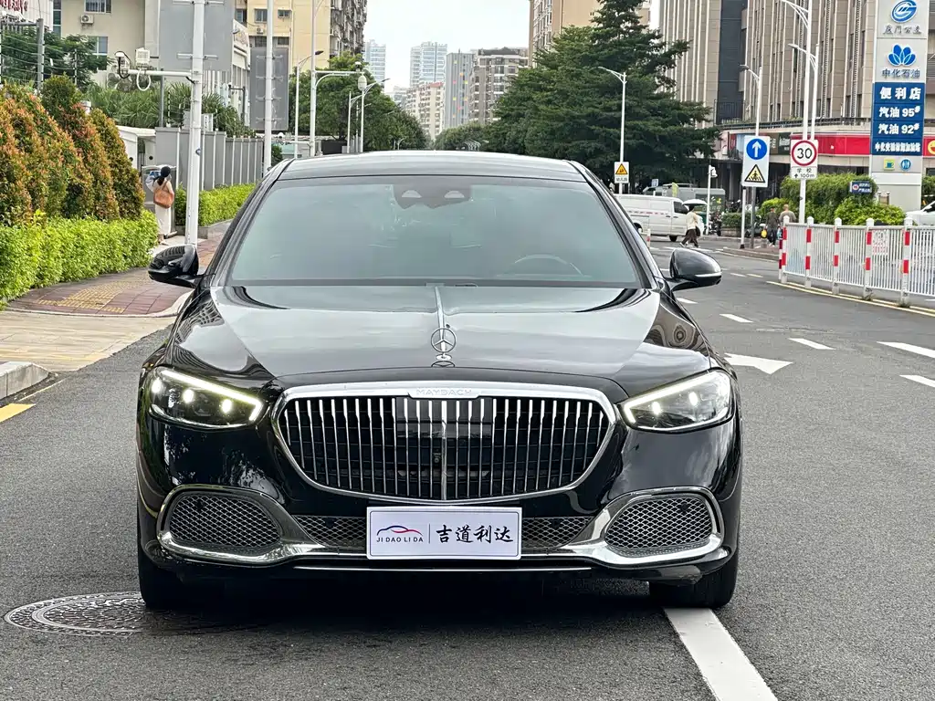 Mercedes-Benz S-Class — миниатюра 2