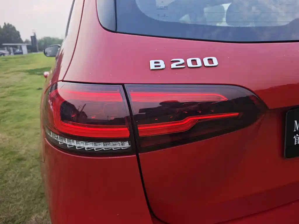 Mercedes-Benz B-Class — миниатюра 10