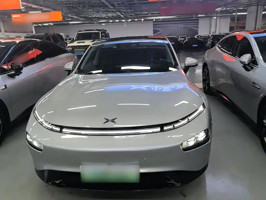 XPeng P7 — миниатюра 3
