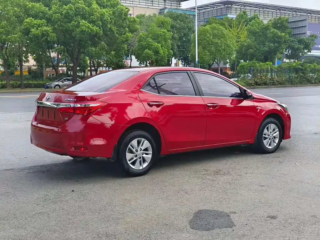Toyota Corolla — миниатюра 7