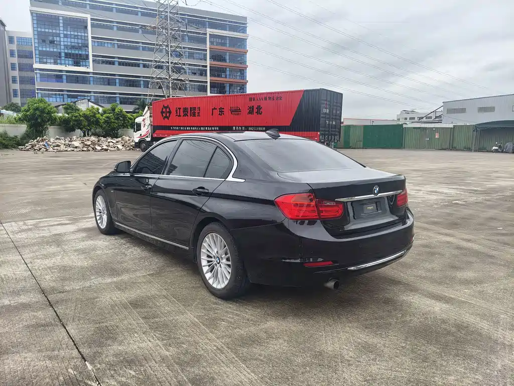 BMW 3 Series — миниатюра 4