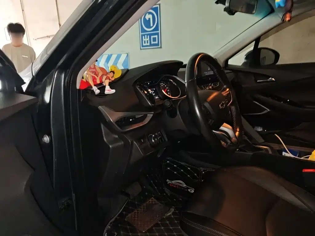 Chevrolet Volando — миниатюра 17