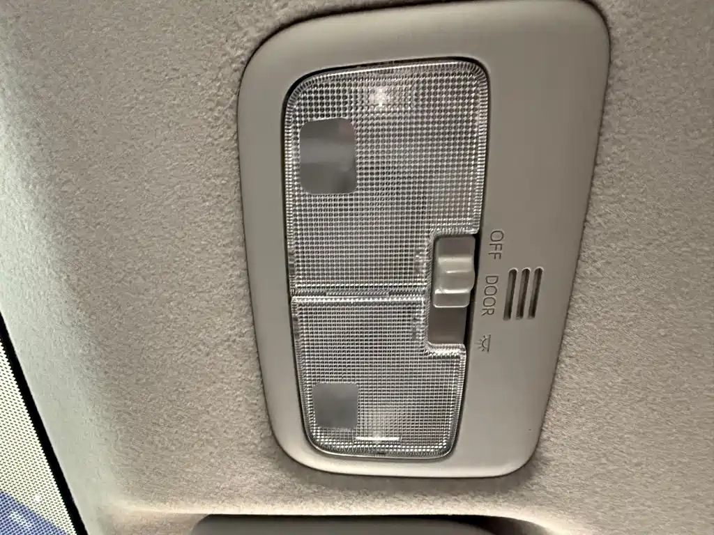 TOYOTA YARIS L ZHIXUAN