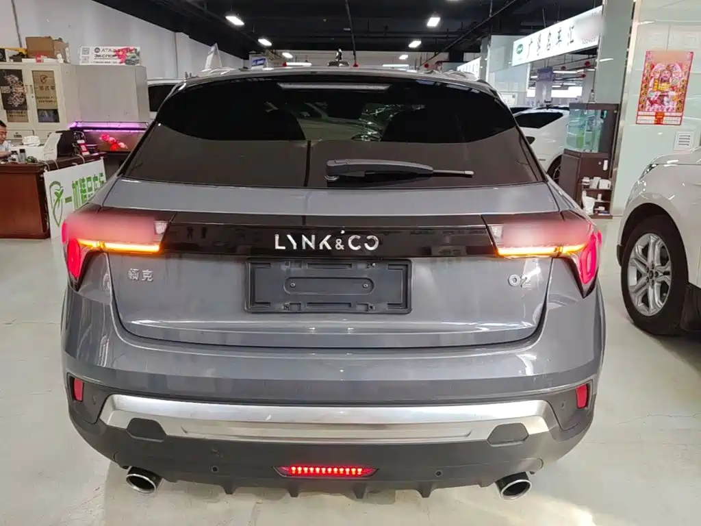 Lynk & Co 02 — миниатюра 6