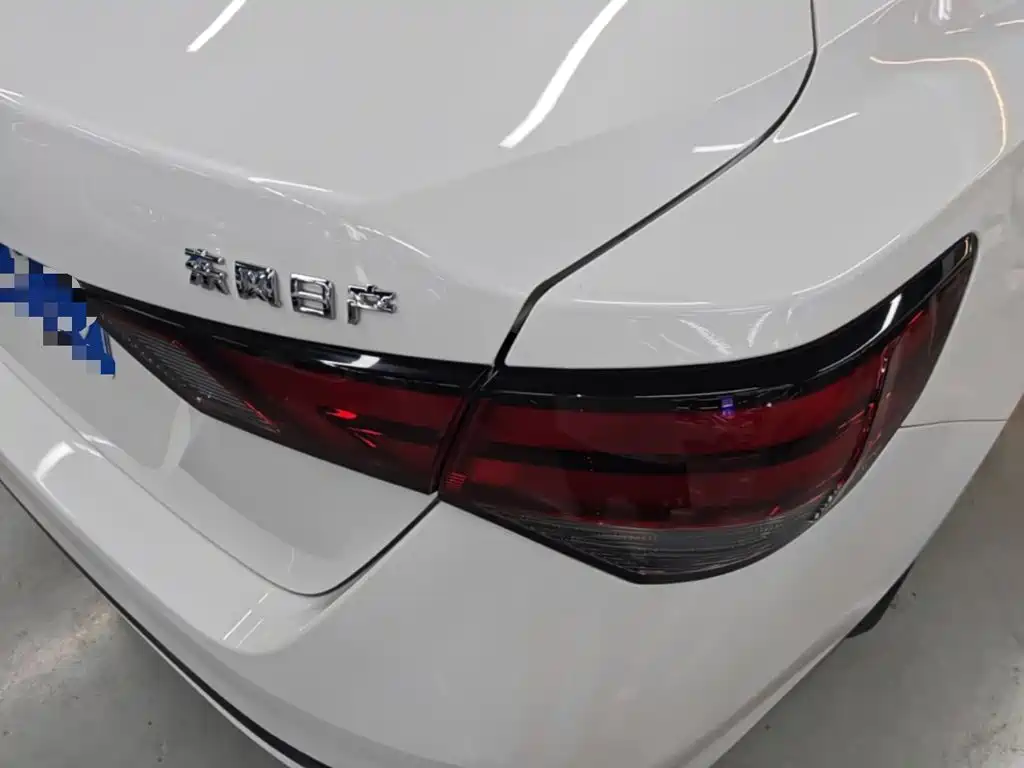 Nissan Sylphy — миниатюра 8