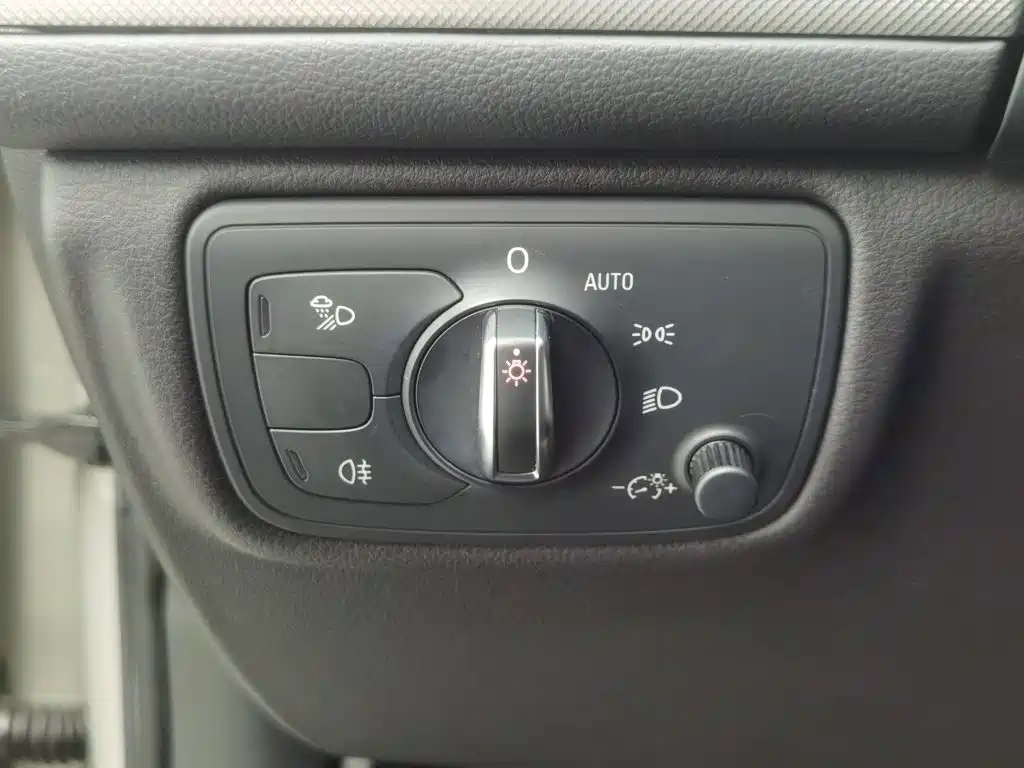 Audi A6L — миниатюра 21