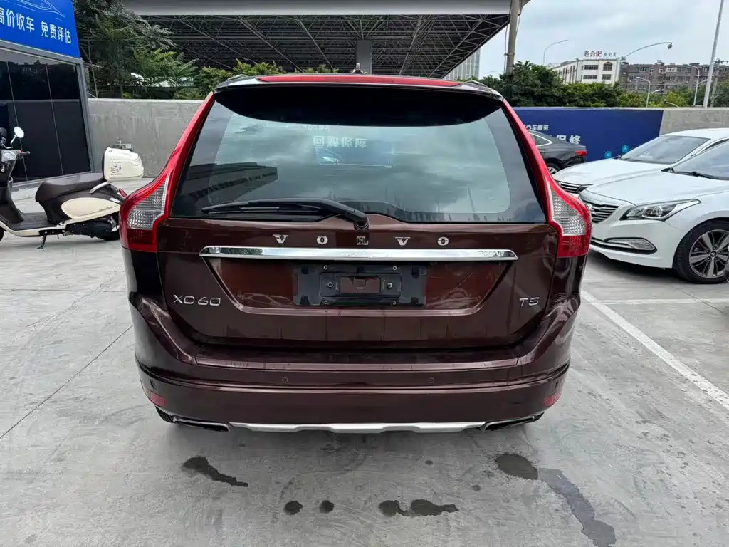 Volvo XC60 — миниатюра 5