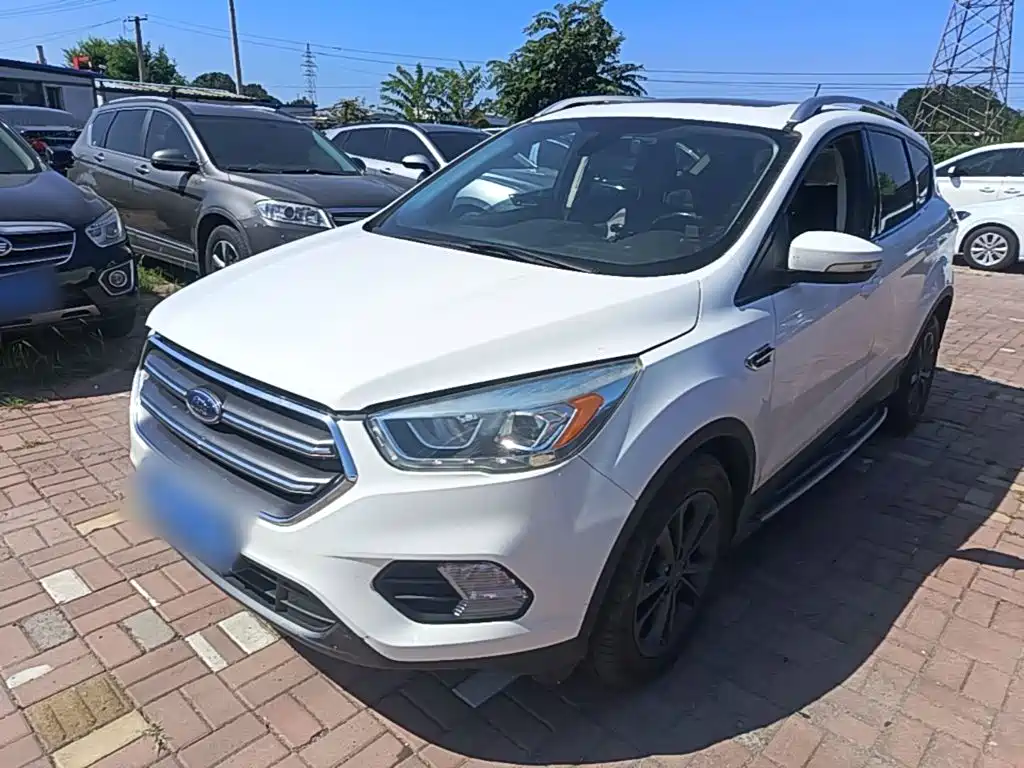 Ford Kuga — миниатюра 2