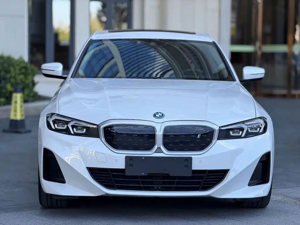BMW i3 — миниатюра 2